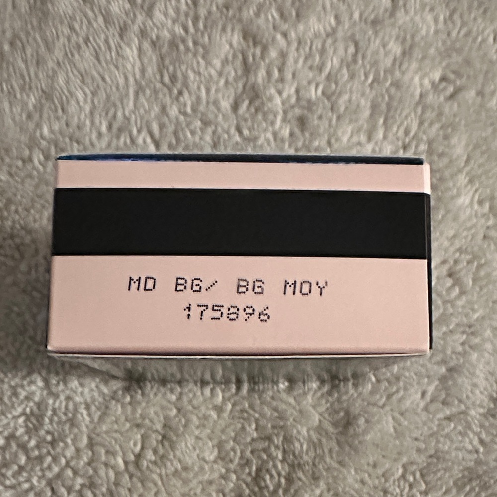 Mary Kay Foundation Box in Pink and Black